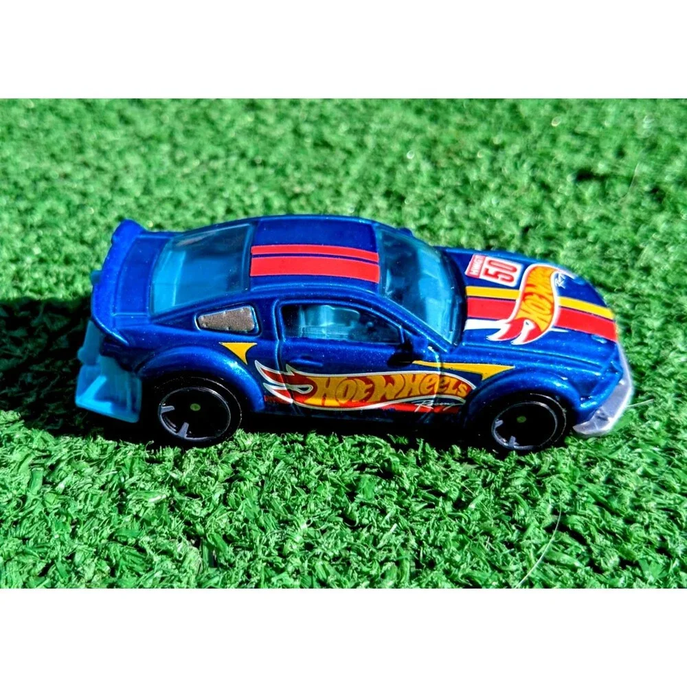2017 Hot Wheels 2005 Ford Mustang Blue HW Race Team 280/365 #K17 EUC